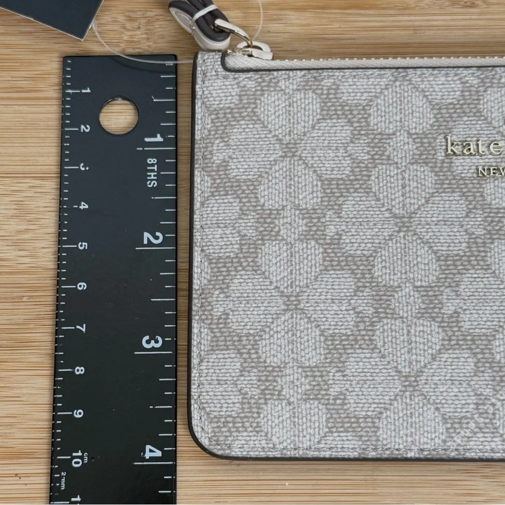 Kate Spade Lucy Small Zip Wristlet – Spade Flower Dark Beige KH614